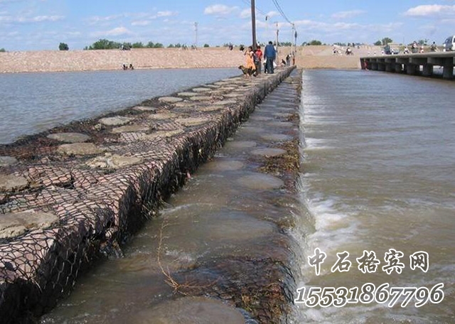格賓網(wǎng)護(hù)岸護(hù)坦 格賓網(wǎng)護(hù)岸護(hù)坦